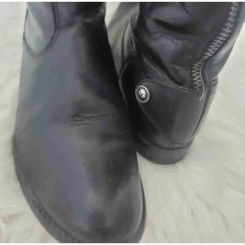 frye black